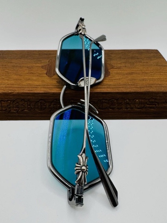 Chrome Hearts Datass Sunglasses - Picture 5 of 6